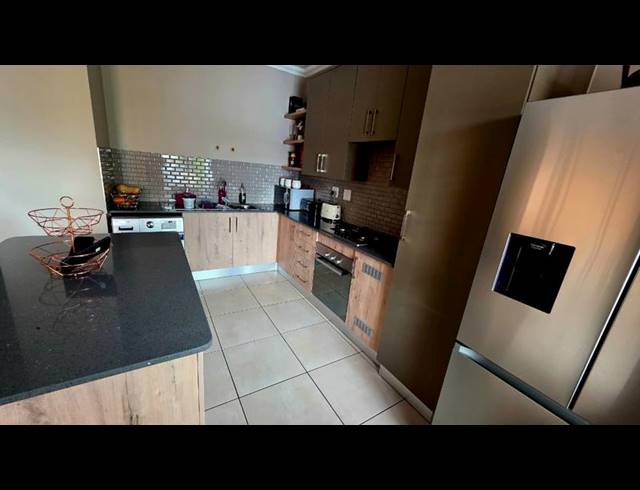 3 BEDROOM TOWNHOUSE FOR SALE IN MONTANA